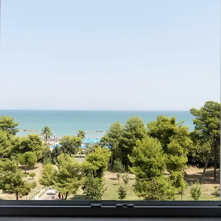 Апартаменты Vista Mare Монтесильвано